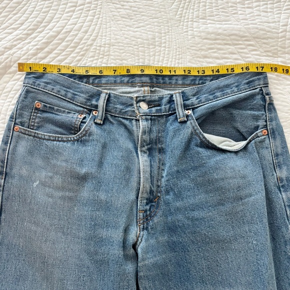 Levi’s 550 Relaxed Fit Jeans 33x34 Medium Wash Straight Leg Classic Denim - Picture 10 of 12